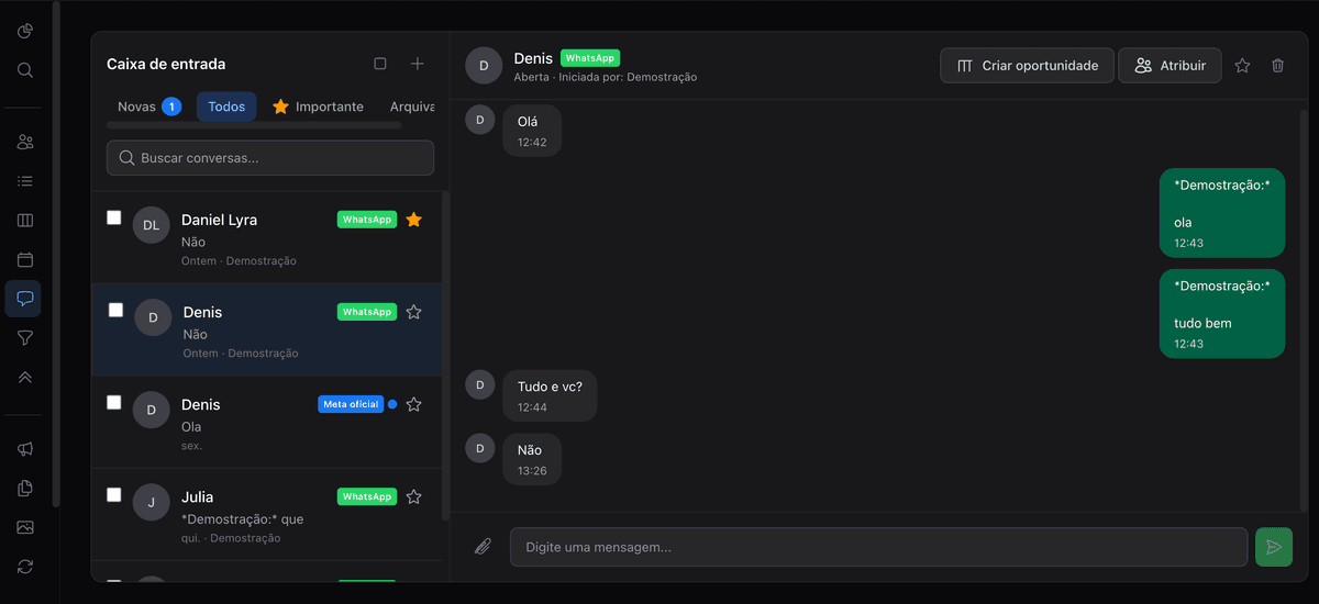 Chat centralizado — agentes conversam com clientes pelo sistema